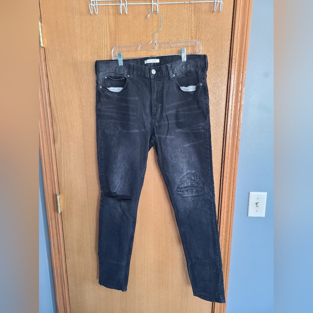 Men's Pacsun Black Distressed Jeans